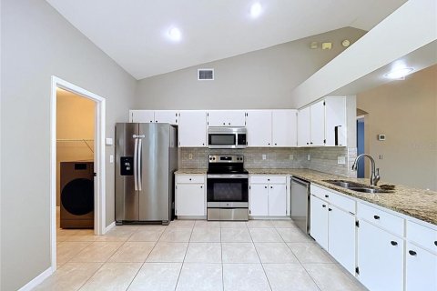 Villa ou maison à vendre à Valrico, Floride: 4 chambres, 186.55 m2 № 2302982 - photo 11