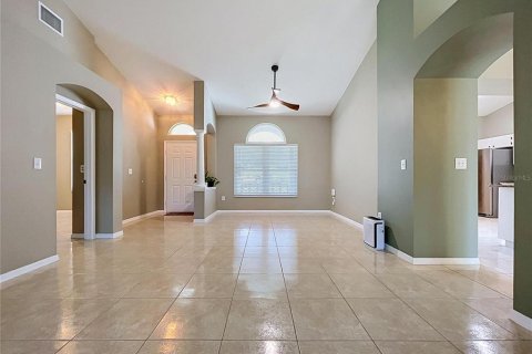 Villa ou maison à vendre à Valrico, Floride: 4 chambres, 186.55 m2 № 2302982 - photo 4