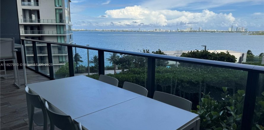 Condo à Miami, Floride, 2 chambres № 1804516