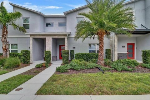 Touwnhouse à Davenport, Floride 4 chambres, 177.81 m2 № 2427615