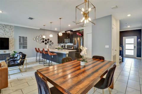Adosado en venta en Davenport, Florida, 4 dormitorios, 177.81 m2 № 2427615 - foto 4