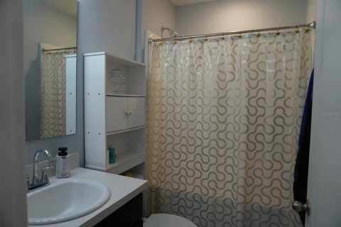 House in Davenport, Florida 3 bedrooms, 140.47 sq.m. № 2229777 - photo 11