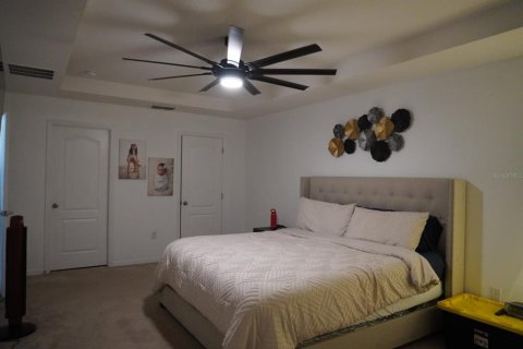 House in Davenport, Florida 3 bedrooms, 140.47 sq.m. № 2229777 - photo 25