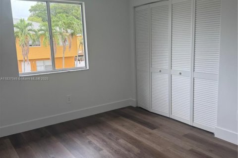 Townhouse in Homestead, Florida 3 bedrooms, 108.42 sq.m. № 2012895 - photo 7