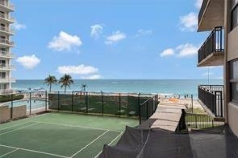 Copropriété à louer à Fort Lauderdale, Floride: 2 chambres, 106.19 m2 № 1224492 - photo 1