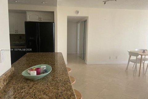 Copropriété à vendre à North Miami, Floride: 2 chambres, 110.37 m2 № 2170700 - photo 12