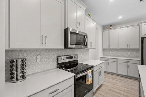 Touwnhouse à vendre à Port St. Lucie, Floride: 3 chambres, 162.95 m2 № 2414378 - photo 8