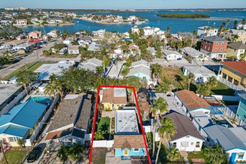 Land in Madeira Beach, Florida № 1870832 - photo 7