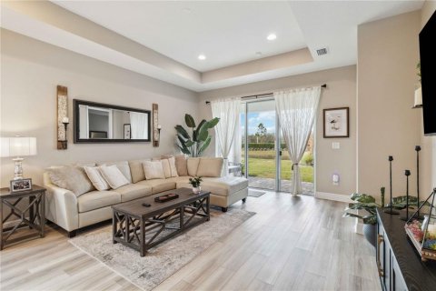 House in Bradenton, Florida 4 bedrooms, 198.72 sq.m. № 1528374 - photo 14