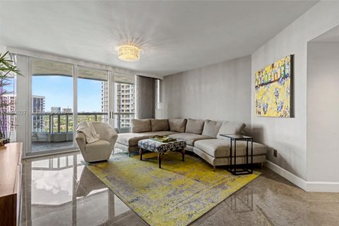 Condo in Aventura, Florida, 3 bedrooms  № 1895951 - photo 21