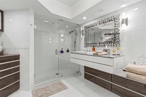 Condo in Aventura, Florida, 3 bedrooms  № 1895951 - photo 30