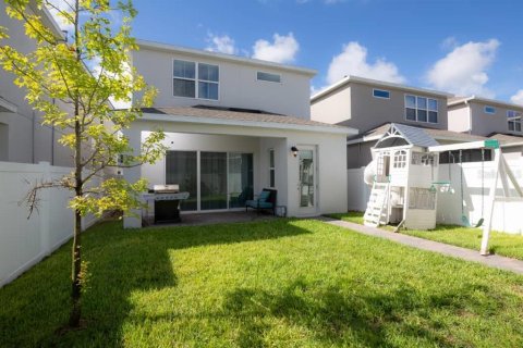 House in Winter Garden, Florida 4 bedrooms, 200.3 sq.m. № 2123432 - photo 6