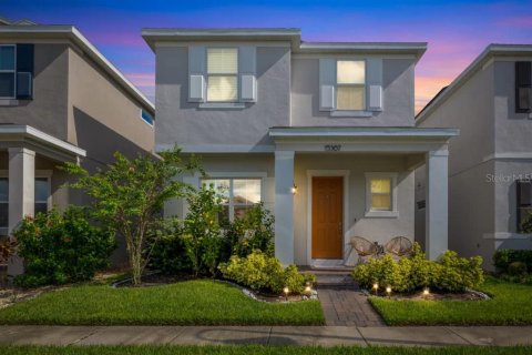 Villa ou maison à Winter Garden, Floride 4 chambres, 200.3 m2 № 2123432