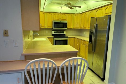 Villa ou maison à louer à Bradenton, Floride: 2 chambres, 119.66 m2 № 2310229 - photo 6