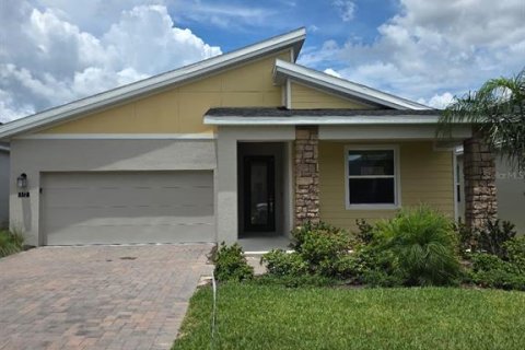 Villa ou maison à louer à Davenport, Floride: 4 chambres, 192.87 m2 № 1851501 - photo 1