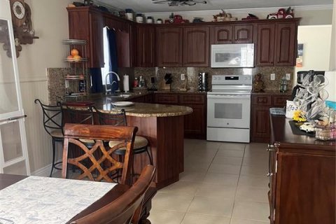 Casa en venta en Ocala, Florida, 2 dormitorios, 135.27 m2 № 1900447 - foto 9