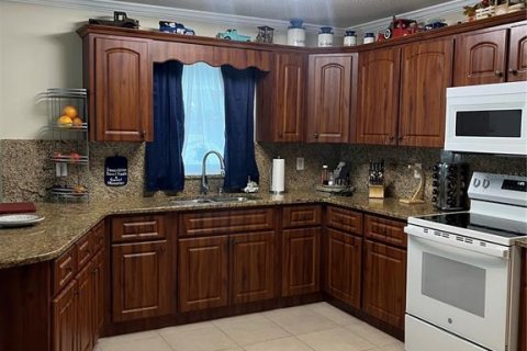 Casa en venta en Ocala, Florida, 2 dormitorios, 135.27 m2 № 1900447 - foto 20