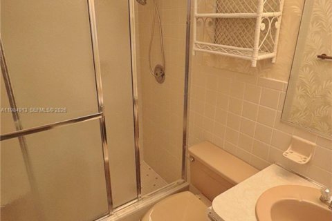 House in Pembroke Pines, Florida 3 bedrooms, 149.2 sq.m. № 2048301 - photo 13