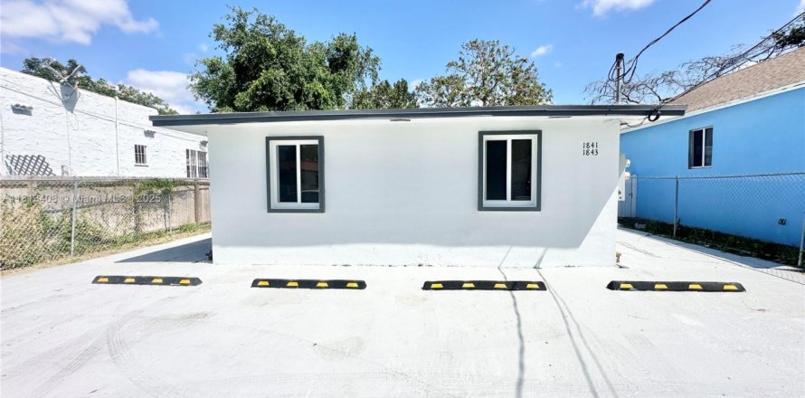 Apartamento en Miami, Florida 2 dormitorios, 65.03 m2 № 1797084