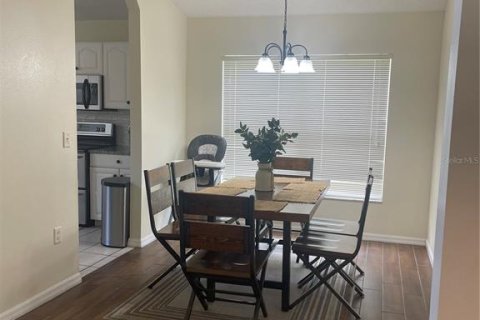 House in Davenport, Florida 5 bedrooms, 206.99 sq.m. № 2098039 - photo 19