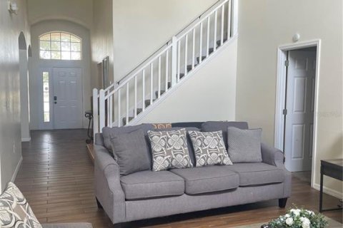 House in Davenport, Florida 5 bedrooms, 206.99 sq.m. № 2098039 - photo 12
