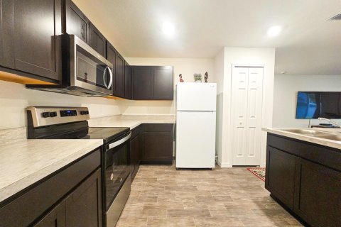 Villa ou maison à vendre à Okeechobee, Floride: 3 chambres, 116.59 m2 № 2423507 - photo 6