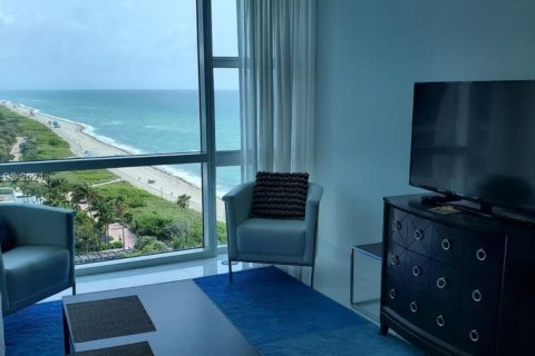 Condominio en venta en Miami Beach, Florida, 1 dormitorio, 61.5 m2 № 1694563 - foto 14