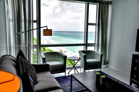 Condominio en venta en Miami Beach, Florida, 1 dormitorio, 61.5 m2 № 1694563 - foto 17