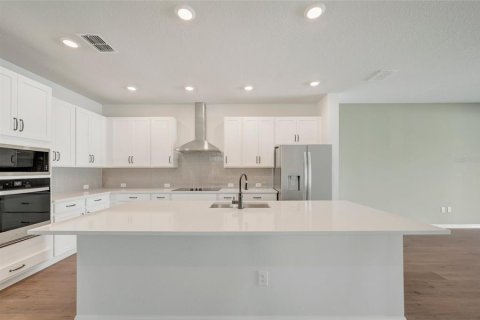 Villa ou maison à vendre à Bradenton, Floride: 3 chambres, 197.23 m2 № 2203133 - photo 3