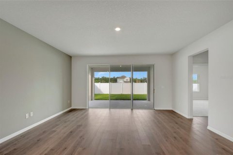 Villa ou maison à vendre à Bradenton, Floride: 3 chambres, 197.23 m2 № 2203133 - photo 6
