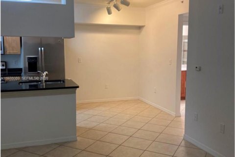 Condo in West Palm Beach, Florida, 1 bedroom  № 2042021 - photo 8