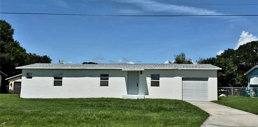 Villa ou maison à Okeechobee, Floride 3 chambres, 96.06 m2 № 2258512