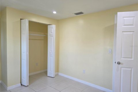 Villa ou maison à louer à Okeechobee, Floride: 3 chambres, 96.06 m2 № 2258512 - photo 17