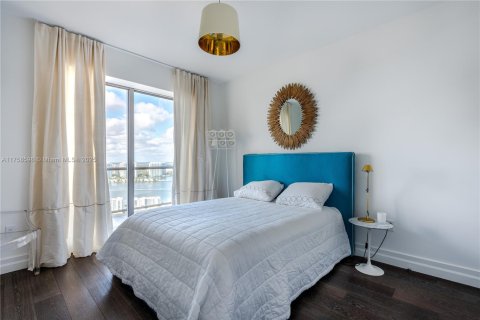 Copropriété à louer à Sunny Isles Beach, Floride: 3 chambres, 428.19 m2 № 1985324 - photo 22