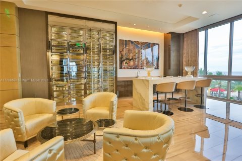Copropriété à louer à Sunny Isles Beach, Floride: 3 chambres, 428.19 m2 № 1985324 - photo 26
