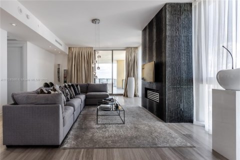 Copropriété à louer à Sunny Isles Beach, Floride: 3 chambres, 428.19 m2 № 1985324 - photo 18