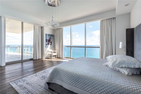 Copropriété à louer à Sunny Isles Beach, Floride: 3 chambres, 428.19 m2 № 1985324 - photo 9