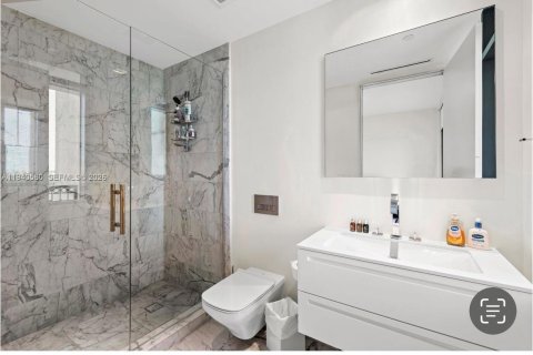 Copropriété à vendre à Miami Beach, Floride: 3 chambres, 332.68 m2 № 2152704 - photo 16