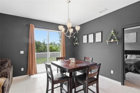 Villa ou maison à vendre à DeLand, Floride: 4 chambres, 175.59 m2 № 2137285 - photo 8