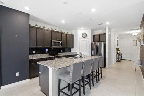 Villa ou maison à vendre à DeLand, Floride: 4 chambres, 175.59 m2 № 2137285 - photo 5