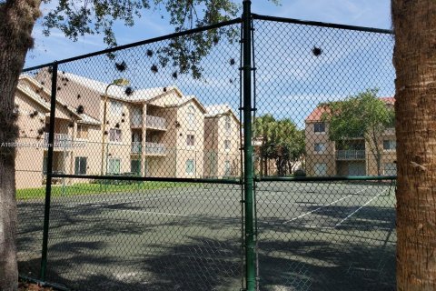 Снять в аренду кондоминиум в Майами, Флорида 2 спальни, 99.87м2, № 1948172 - фото 5