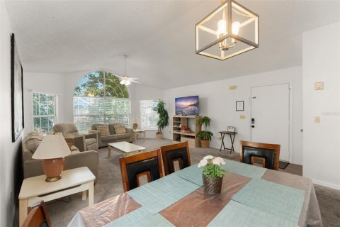 Купить кондоминиум в Киссимми, Флорида 4 комнаты, 120.87м2, № 2100335 - фото 13