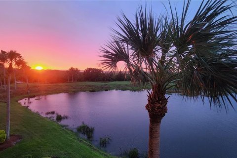 Condominio en alquiler en Bradenton, Florida, 2 dormitorios, 104.14 m2 № 1742778 - foto 2