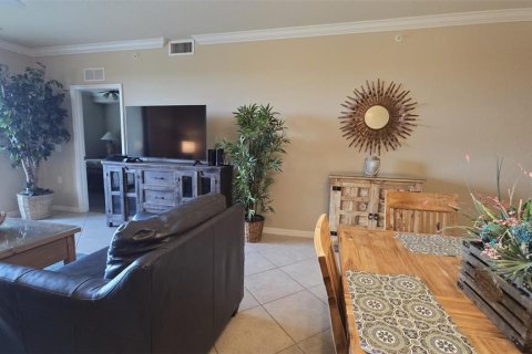 Condominio en alquiler en Bradenton, Florida, 2 dormitorios, 104.14 m2 № 1742778 - foto 5