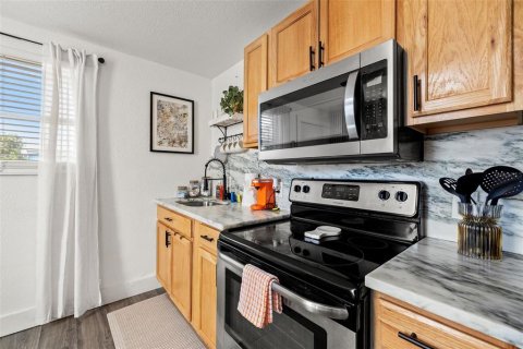 Appartement à louer à Tampa, Floride: 2 pièces, 37.16 m2 № 2416703 - photo 6