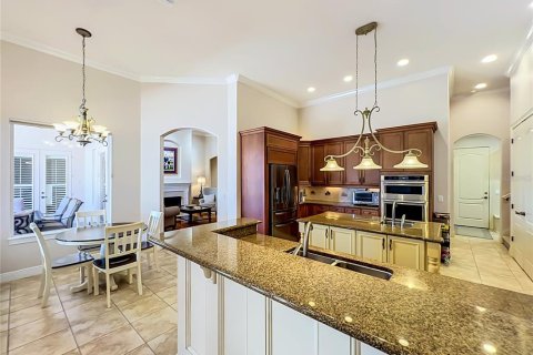 Villa ou maison à vendre à Longwood, Floride: 4 chambres, 315.31 m2 № 2400106 - photo 30