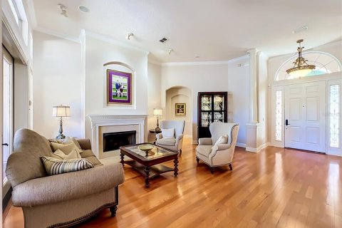 Villa ou maison à vendre à Longwood, Floride: 4 chambres, 315.31 m2 № 2400106 - photo 19