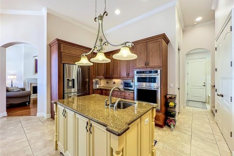 Villa ou maison à vendre à Longwood, Floride: 4 chambres, 315.31 m2 № 2400106 - photo 24