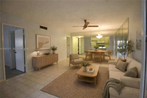 Condo in Margate, Florida, 2 bedrooms  № 2154009 - photo 3