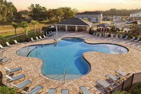 Townhouse in Haines City, Florida 4 bedrooms, 173.36 sq.m. № 2151244 - photo 22